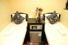 Гостиница Narli Guest House  Гонконг